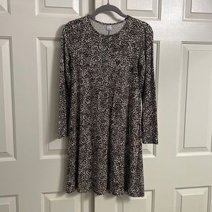 D14- Old Navy Brown Black Pullover Long Sleeve Animal Print Dress Size XS